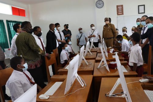 Aktifitas belajar di Lab Komputer SATP.
